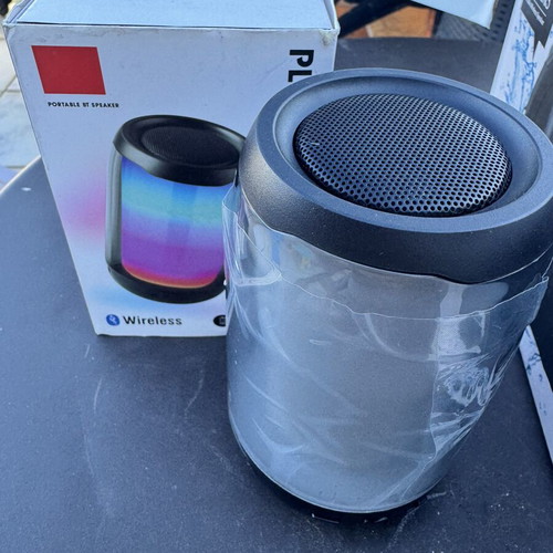 Portable Bluetooth speaker new