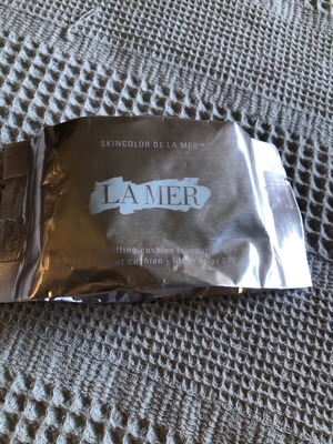 La Mer Luminous Lift Cushion Foundation warm bisque 33 καινούργιο