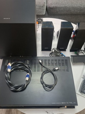 Sony Home Cinema System 5.1 STR-KS370 1000W with Universal Remote like new