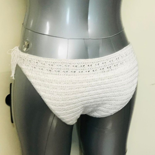 Knitted bikini bottom new, size S/M, white