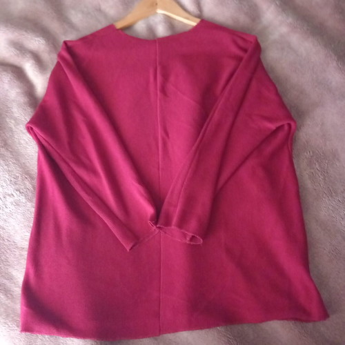 Lightweight women's sweater like new, burgundy, size XL