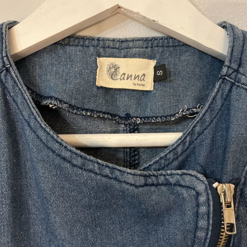Denim vest used, size S, blue