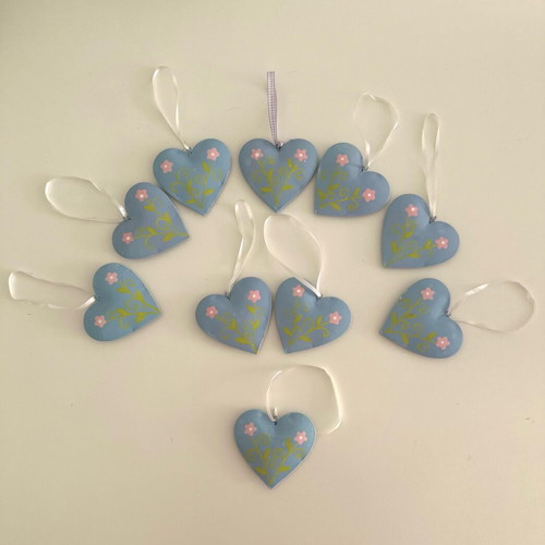 Set of 10 metal hanging heart decorations in pastel blue-lilac, like new