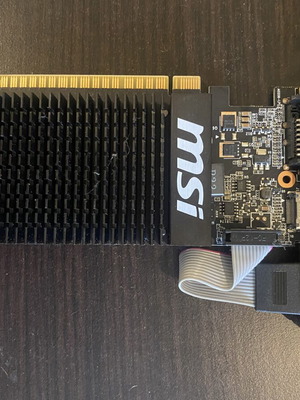 Μητρική ASUS P5QC, Intel Core 2 Duo E7600, DDR2 RAM, κάρτα γραφικών MSI GT 710