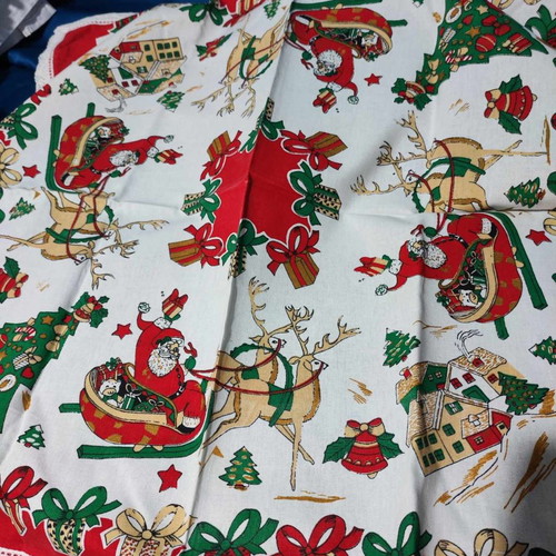Christmas tablecloth and napkins used with lace trim