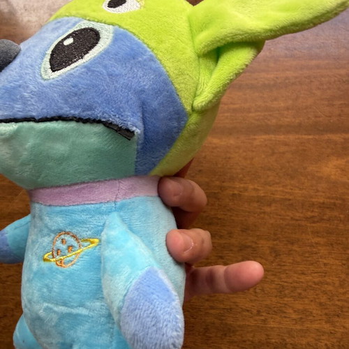 Plush toy Lilo and Stitch alien uniform 22cm new