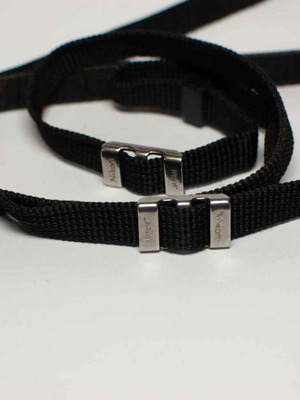 Nikon camera strap used with metal clips