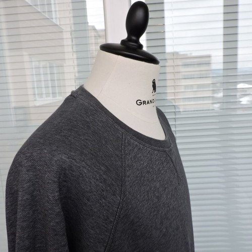 Gant men's grey long sleeve sweatshirt size 4XL like new
