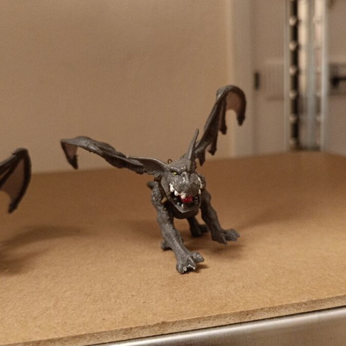 Set of 3 fantasy figures like new