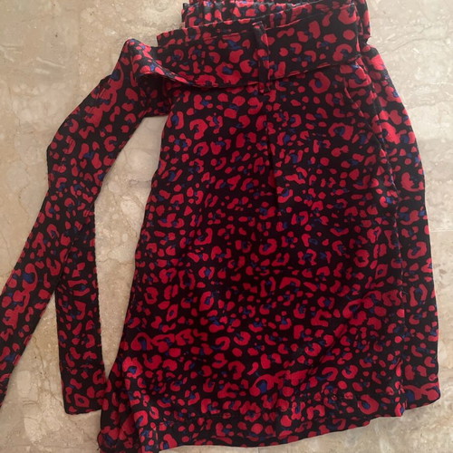 Catwalk shorts used, black and red, one size