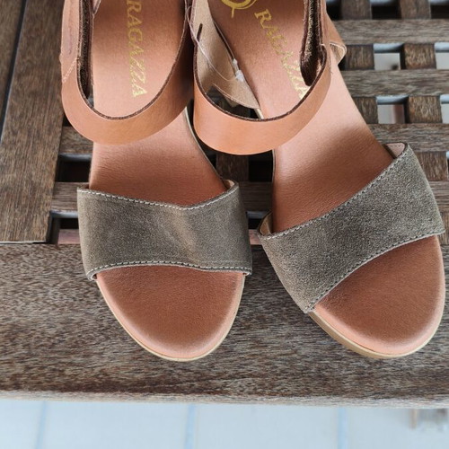 Ragazza women's sandals size 39 like new, leather, anatomical