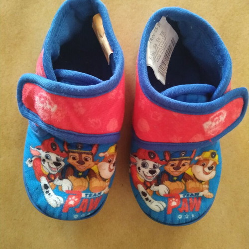 Boys' winter slippers size 25 used, blue
