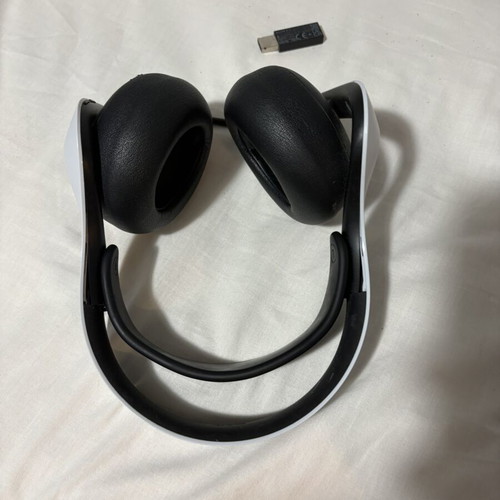 Sony Pulse Elite headset like new for PlayStation 5