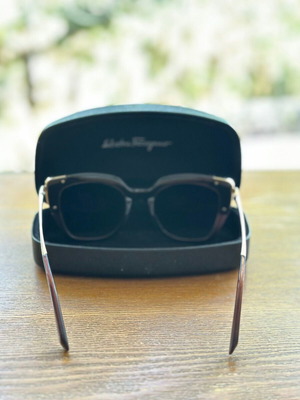 Salvatore Ferragamo women's glasses like new, Italian