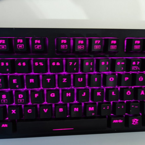 Sharkoon Skiller SGK30 mechanical gaming keyboard with RGB and mouse like new