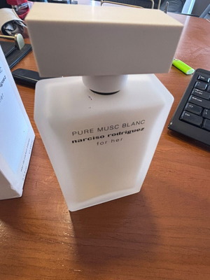 Narciso Rodriguez for Her Pure Musc Blanc γυναικείο άρωμα Eau de Parfum 100 ml