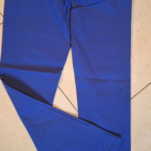 Set with blue roua viscose elastic pants and white shirt like new