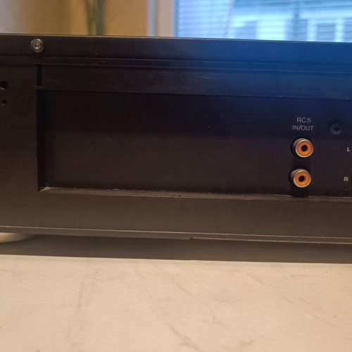 Philips CD 600 like new audio player