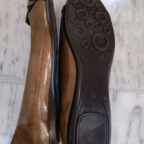 Rollini beige (nude) patent leather ballerina shoes new size 37