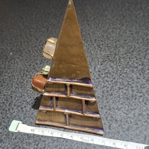 Vintage brass pyramid 13cm with semi-precious stones used