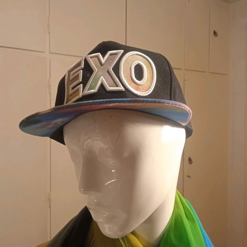 Exo hat like new, k-pop