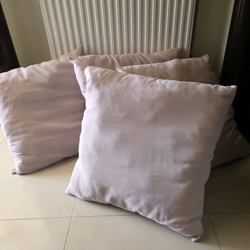 Outdoor pillows like new, set of 4, 56x56cm
