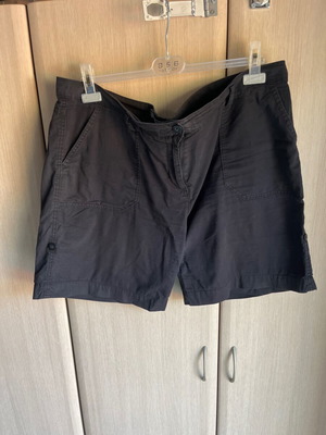 Σορτς Marks and Spencer μεταχειρισμένα, μέγεθος XXXL, μαύρο