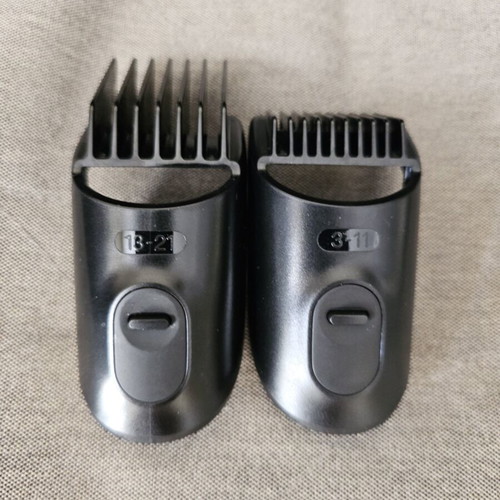 Braun Series 3 AIO3500 trimmer like new with charger and accessories