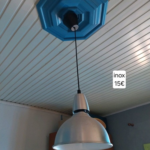 Lighting fixtures like new with led bulbs