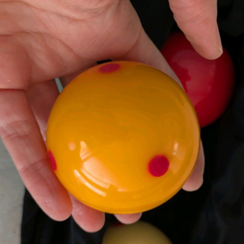 Super Aramith Pro-Cup Carom Ball Set new, 3 pieces