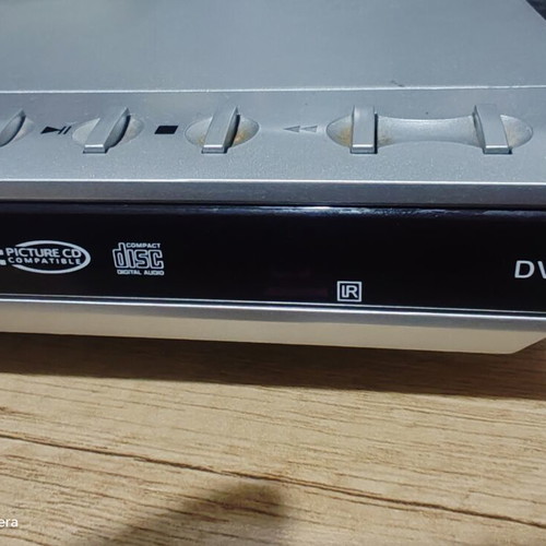 Bluesky DV-855 DVD player for repair or spare parts