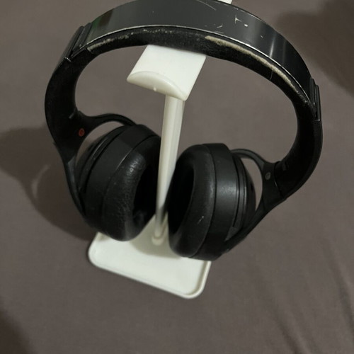 Headphone stand like new, white color