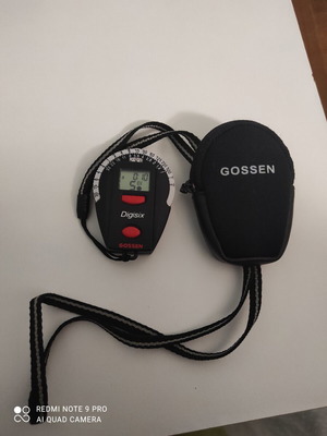 Gossen Digisix light meter like new with LCD and case