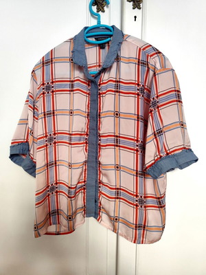 Esprit shirt size 38, summer vintage style