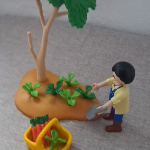 Playmobil farmer in the garden like new