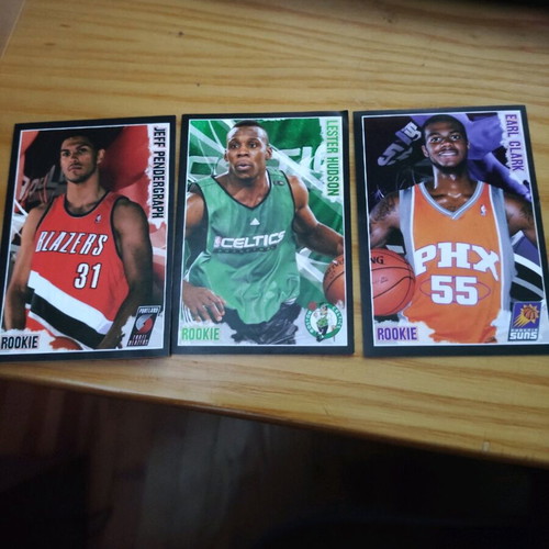 NBA 3 Rookies stickers 2009-2010 like new