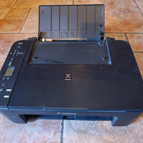 Canon TS3350 printer like new with ink