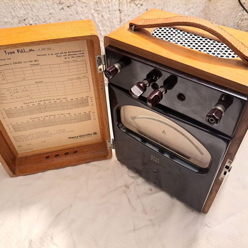 Ammeter used, very old, large 40×30×20 cm