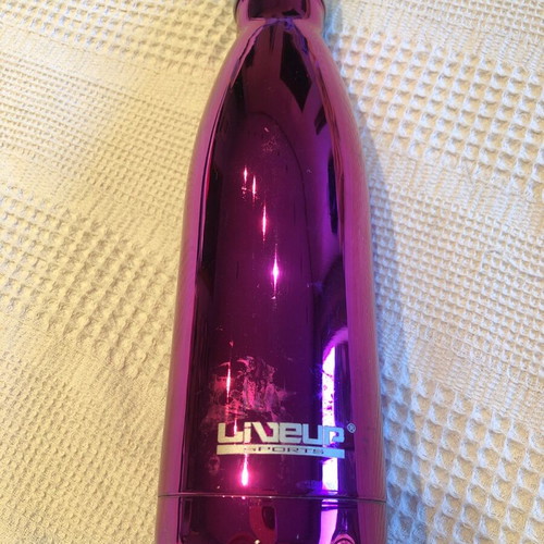 Metallic pink fuchsia water bottle thermos used