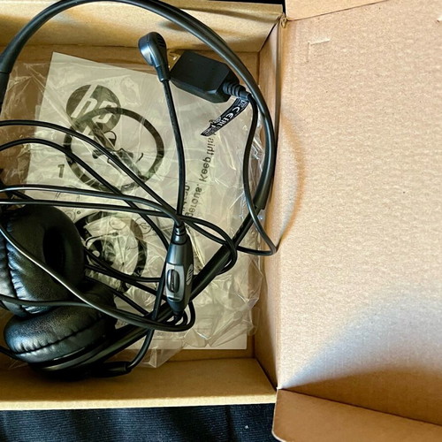 Headset set unused, 2 pairs