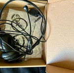 Headset set unused, 2 pairs