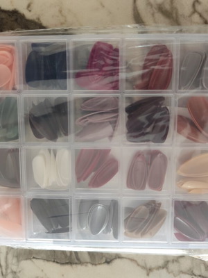Artificial Nails New Set of 80 Pairs