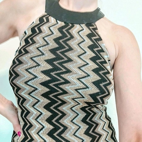 Grama elastic short dress like new, small, knitted with lining