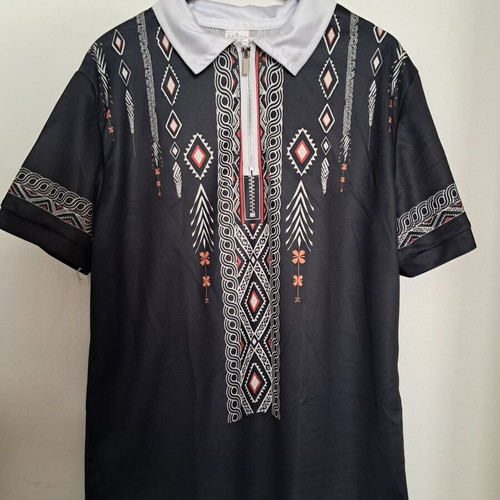 Ethnic ανδρικό μπλουζάκι καινούργιο, μαύρο με λευκό γιακά και φερμουάρ
