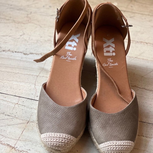 XTI espadrilles new, size 41, multicolor platforms