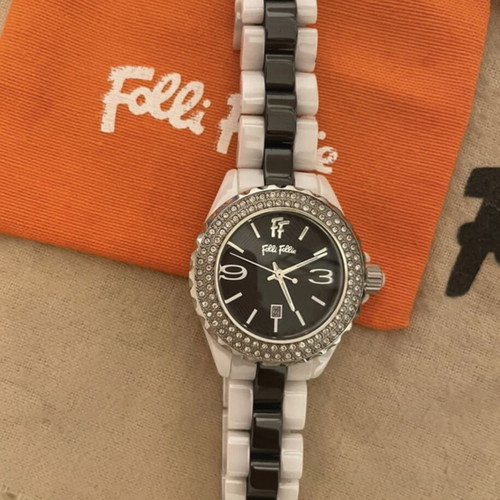 Folli Follie ceramic black and white watch like new