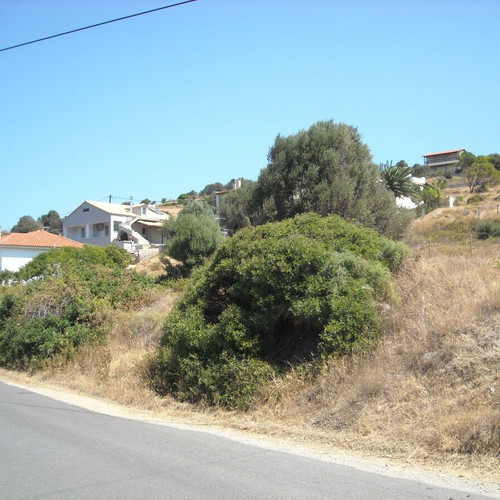 Land plot corner buildable 661 m² in Nea Styra