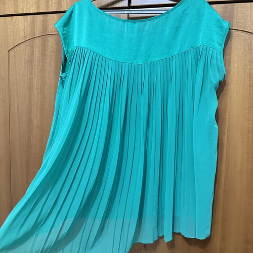 Sleeveless Top Access Fashion emerald green like new, S/M