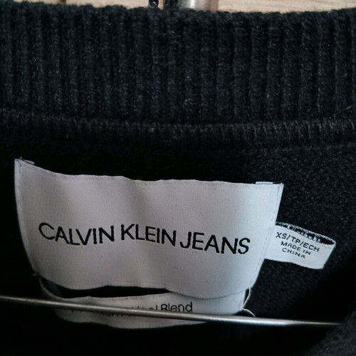 Calvin Klein sweater used, XS, black and white, authentic