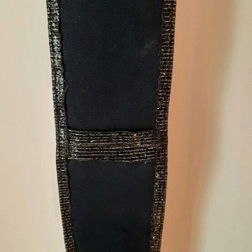 Women's belt like new, 55 cm length, black with gold tone
